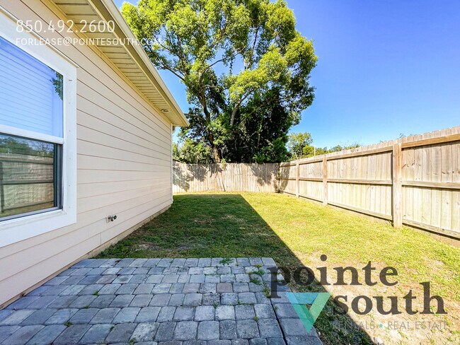 Building Photo - 6218 Ferguson Dr
