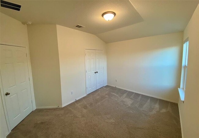 Building Photo - 4416 Avellino Dr