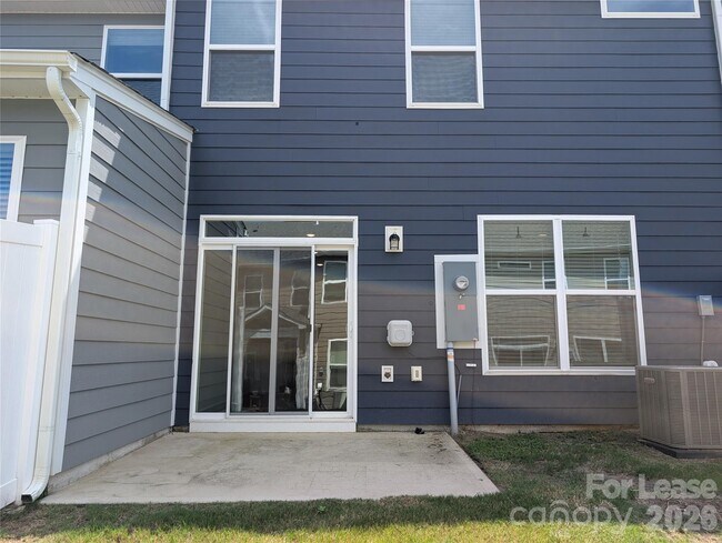 Building Photo - 6324 Keeton Ln
