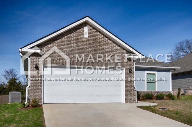 Building Photo - 14773 Mountain Strm Dr