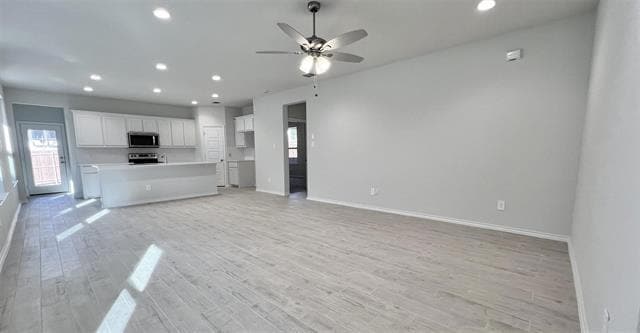 Building Photo - 3211 Bedstraw Ln