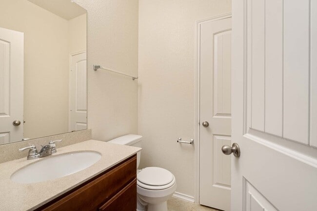 Building Photo - Pfabulous 3 Bedroom, 2.5 Bath, 2-Story Home In Pflugerville