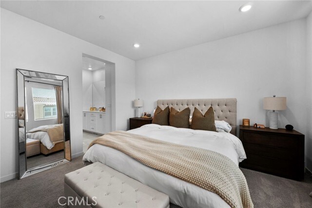 Building Photo - 3959 Lavine Wy