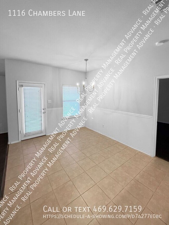 Building Photo - 1116 Chambers Ln