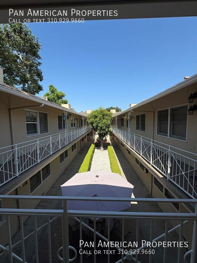 Building Photo - 335 S Los Robles Ave