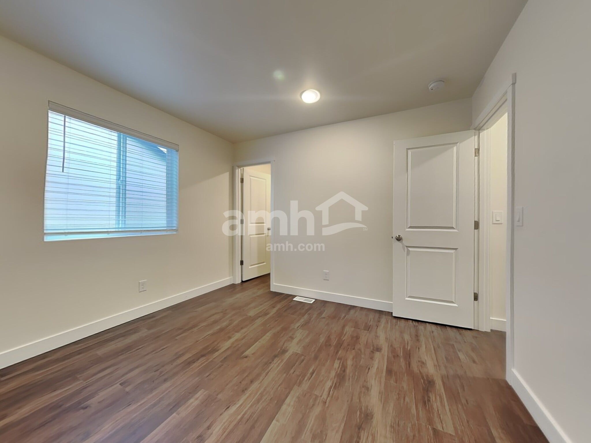 Building Photo - 7829 Verona Lp SW