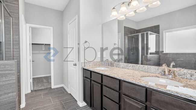 Building Photo - 15103 Breeze Forest Ct