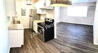 Building Photo - 1806 Parker Cir