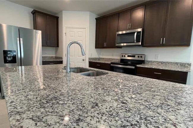 Building Photo - 3094 Laurel Oak Ln