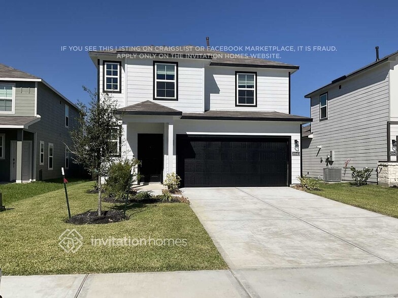 Primary Photo - 20043 Briarcliff Pk Ln