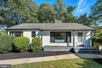 Building Photo - 2539 Gallows Rd