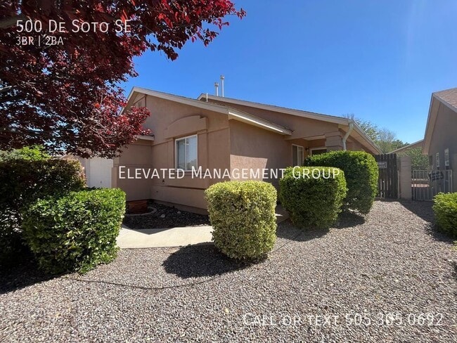 Building Photo - Beautiful Unit Ready for Immediate Move-In...