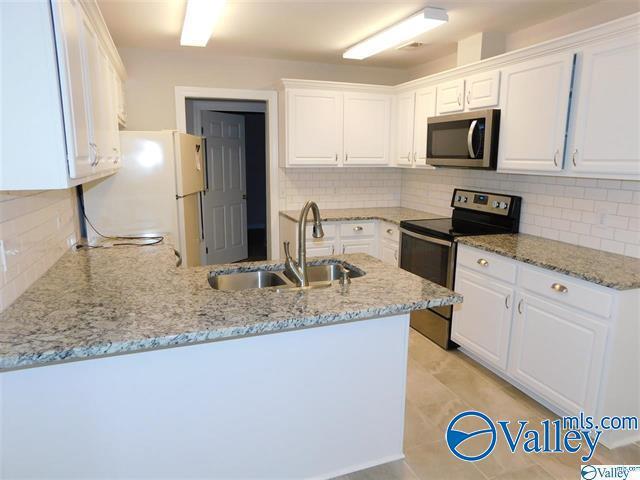 Building Photo - 113 Winding Trail