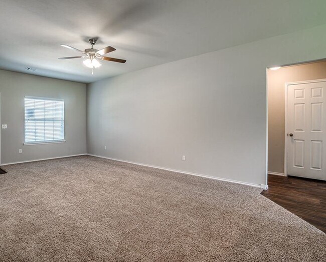 Building Photo - 9817 Glover River Dr