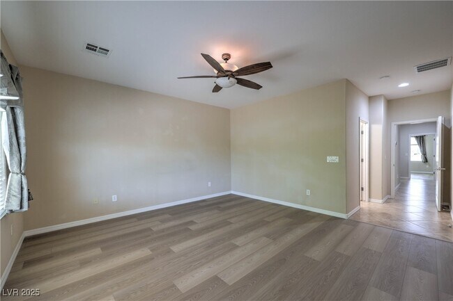 Building Photo - 2147 Bannerwood St