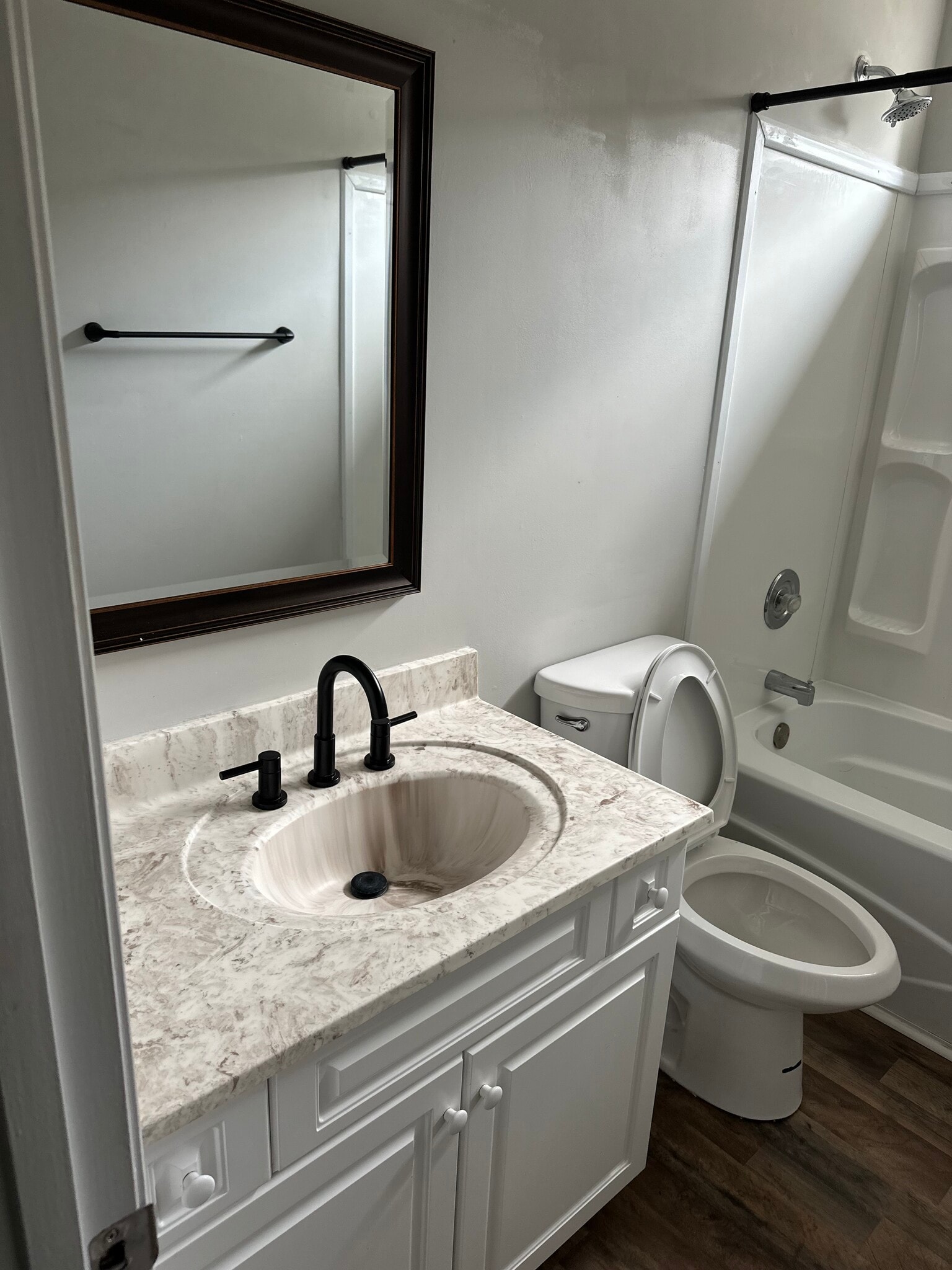 Building Photo - 4340 West Horne Ave