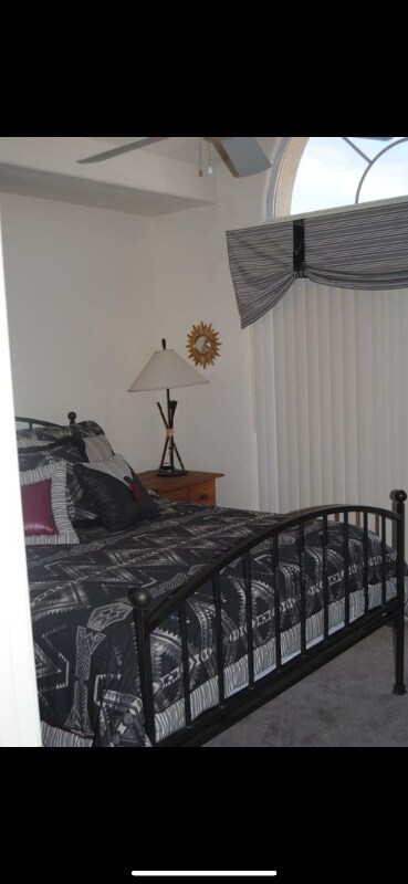 Building Photo - 420 Acoma Blvd S