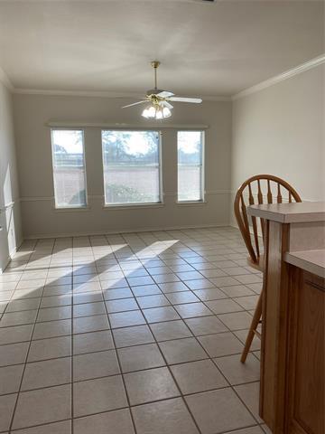 Building Photo - 4763 Red Oak Cir