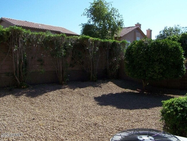 Building Photo - 3312 E Mountain Vista Dr