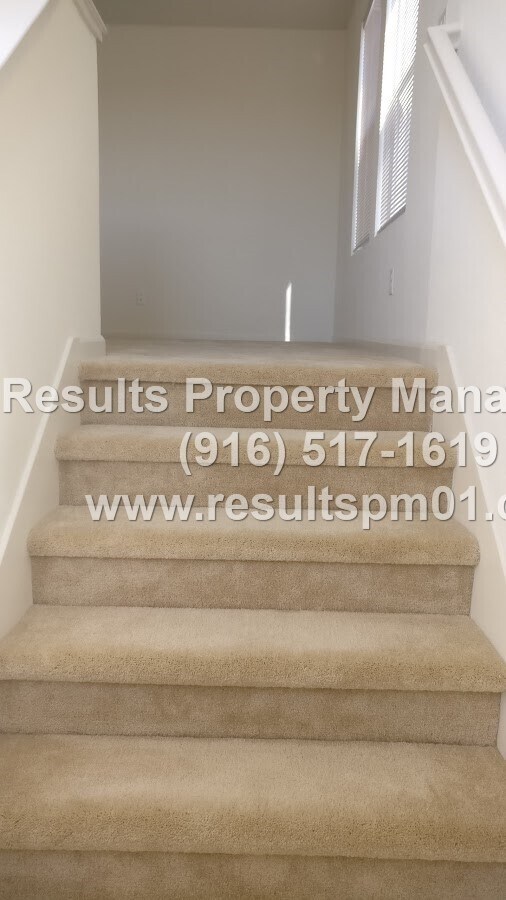 Building Photo - Lovely and Spacious 4 Bedroom Rocklin Home