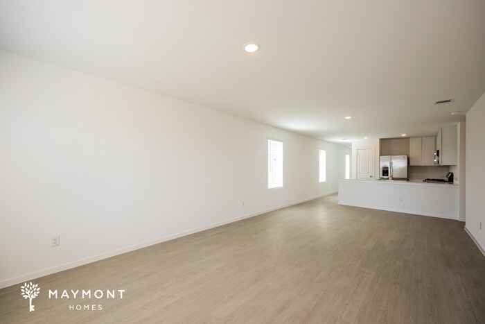 Building Photo - 14806 Warwick Shire