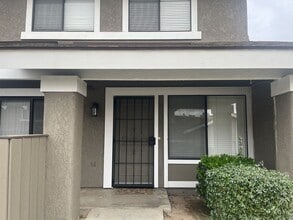 Building Photo - Available Now!  2-Bedroom, 1.5 Bath Condo ...