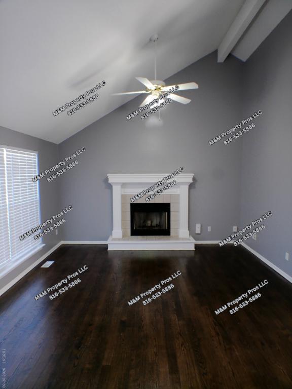 Building Photo - 7024 N Winchester Ave