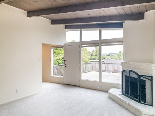 Primary Photo - 2BR/1BA Shared Garage + W/D + Deck PROGRES...
