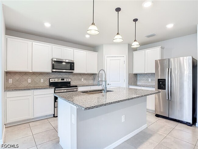 Building Photo - 16056 Enclaves Cv Dr