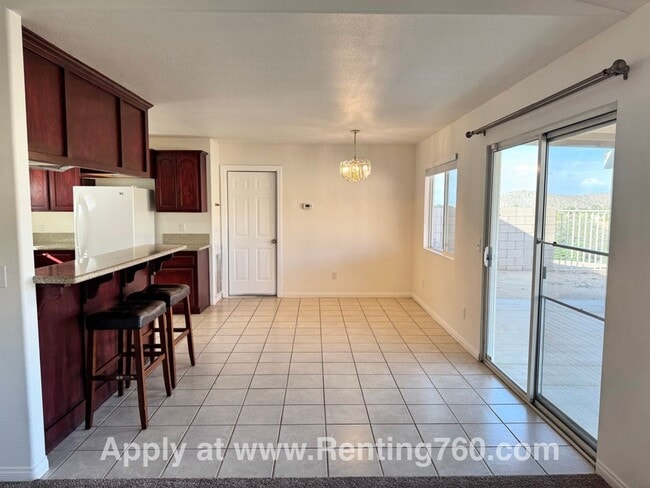 Building Photo - Spacious 4 Bed Home in Copper Hills Neighborhood!