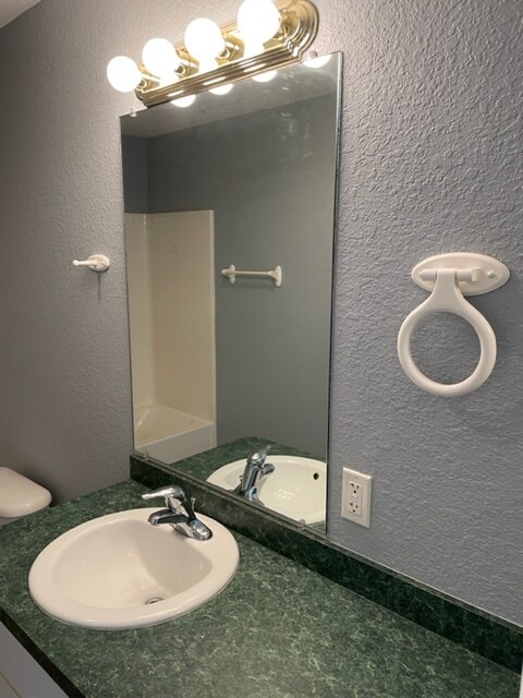 Bathroom - 1071 Nomad Rd