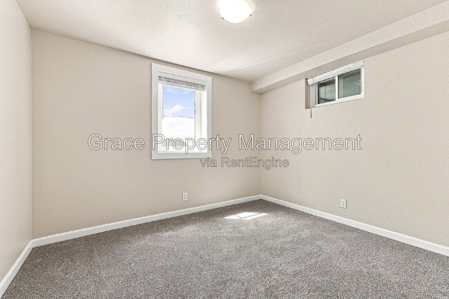 Building Photo - 2129 E 114th Ave