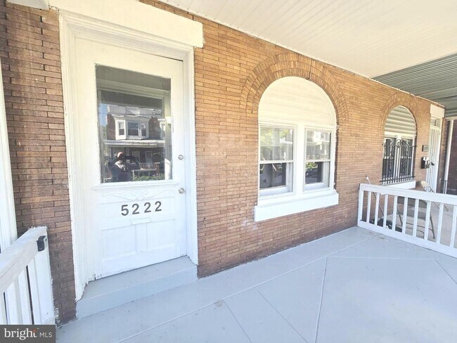 Building Photo - 5222 Webster St