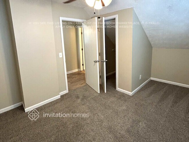 Building Photo - 4635 Candlewyck Way