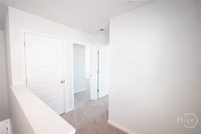 Building Photo - 112 Red Admiral Ln