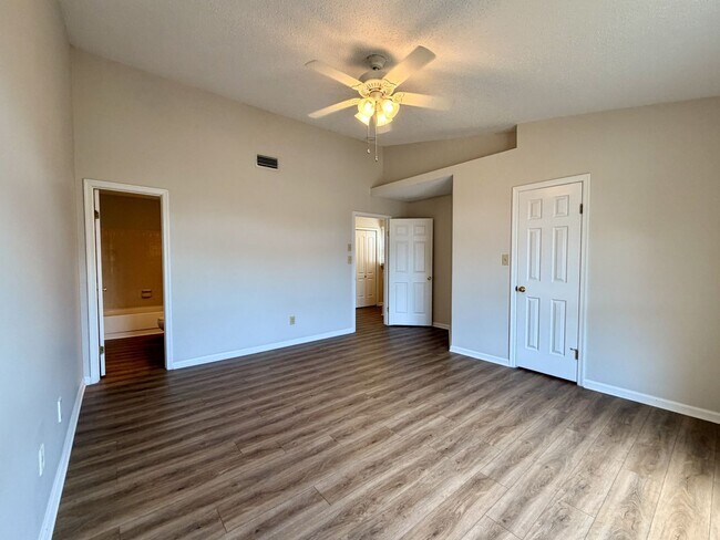 Building Photo - 4213 Minnard Ct