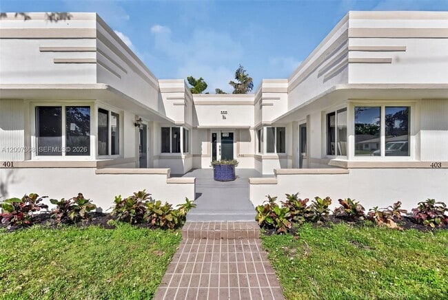 Building Photo - 401 NE 14th Ave