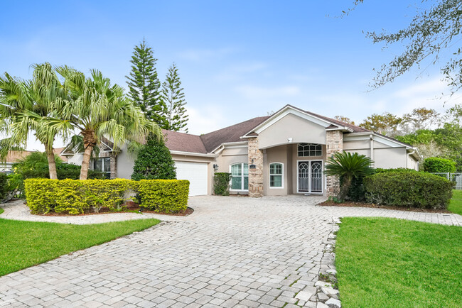 Building Photo - Home with a Pool in Saint Cloud, FL!