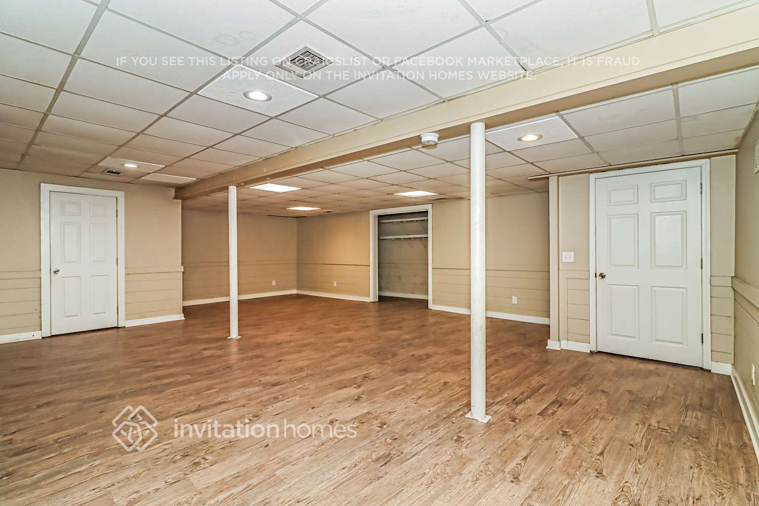 Building Photo - 2481 W Bridge Pl