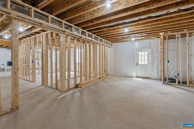 Building Photo - 1603 Griffen Grv