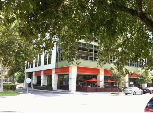 Building Photo - 860 N Orange Ave
