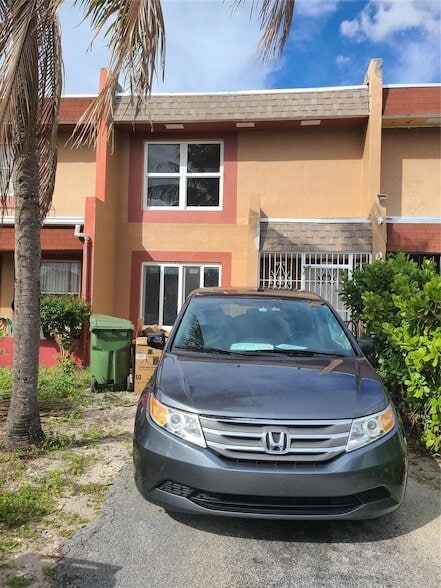 Primary Photo - 2775 NW 194th Terrace