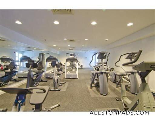 Building Photo - 15 N Beacon St