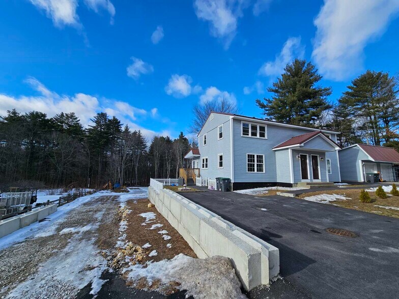 Building Photo - 1230 Smyth Rd