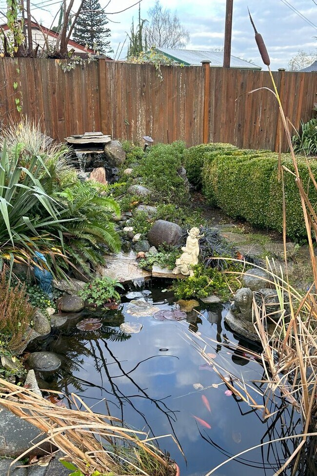 Building Photo - Shankland - 1825 4th