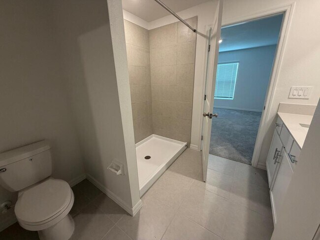 Building Photo - 2167 Lone Oak Ln