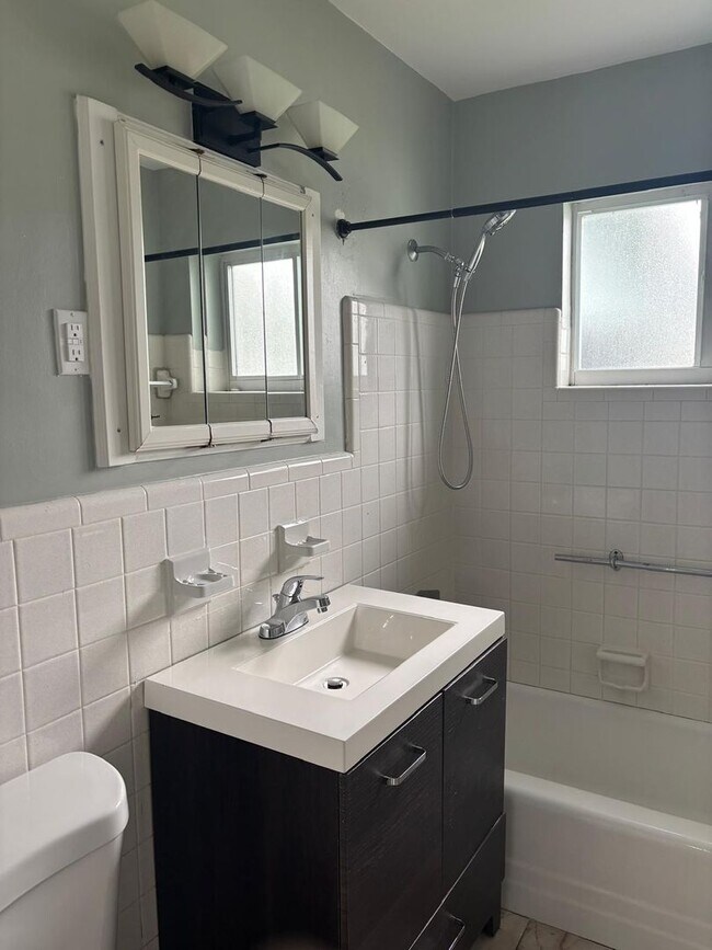 Building Photo - 2596 Starlite Ln