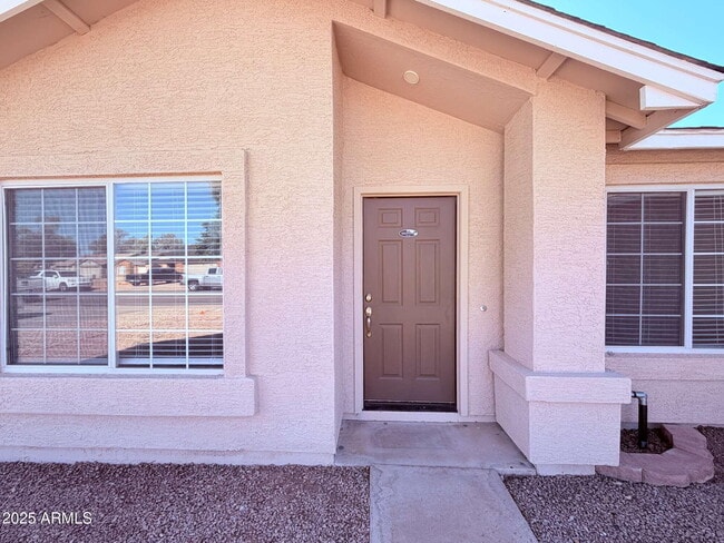 Building Photo - 2293 E Longhorn Pl