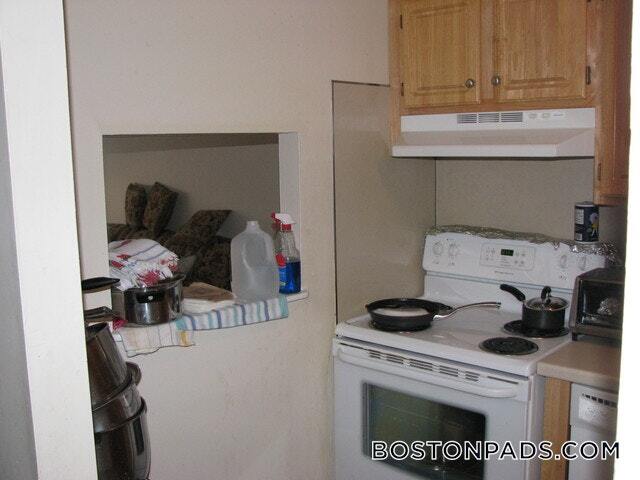 Building Photo - 66 Homer Ave