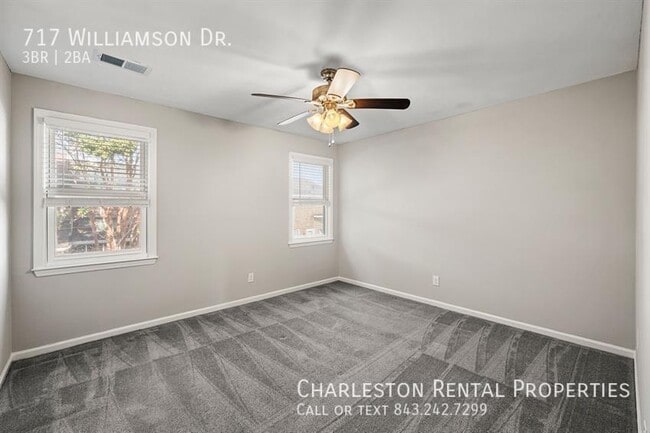 Building Photo - 717 Williamson Dr